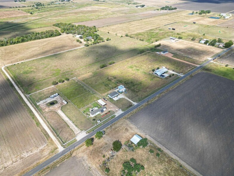 More Photos Of 1023 Williams Rd, East Bernard Land For Sale