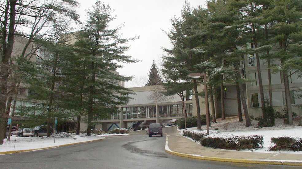 More Photos Of 67 Union St, Natick Office For Sale