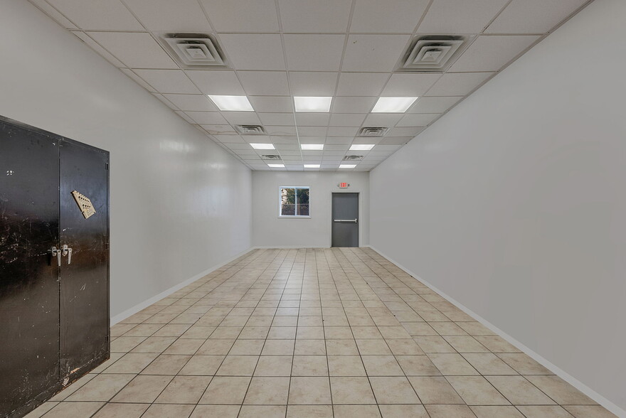 More Photos Of 587 W Merrick Rd, Valley Stream General Retail For Sale