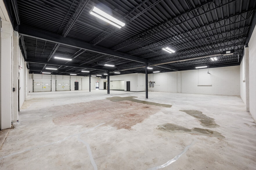 More Photos Of 4765 E 131st St, East Cleveland Warehouse For Sale