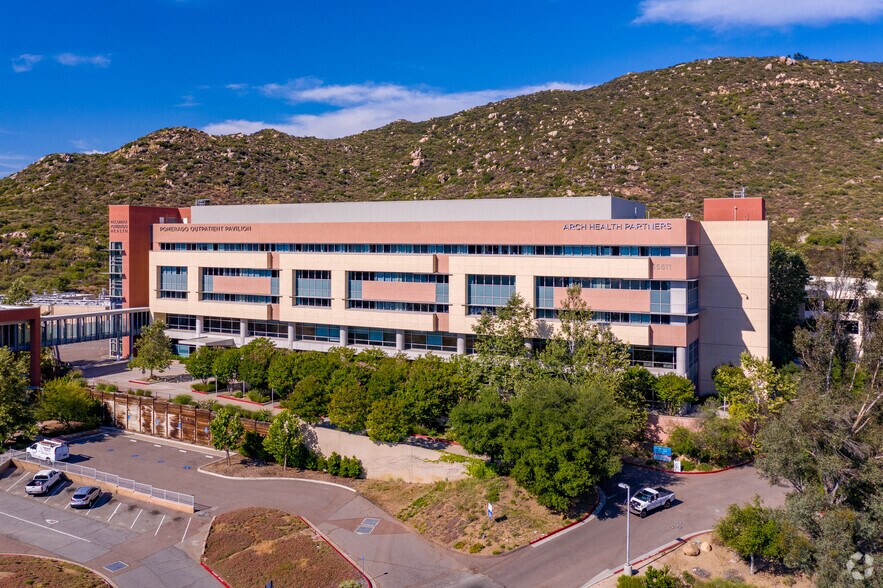 Primary Photo Of 15611 Pomerado Rd, Poway Medical For Lease