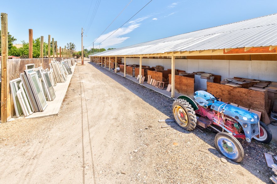 More Photos Of 1454 S Main St, Payette Freestanding For Sale