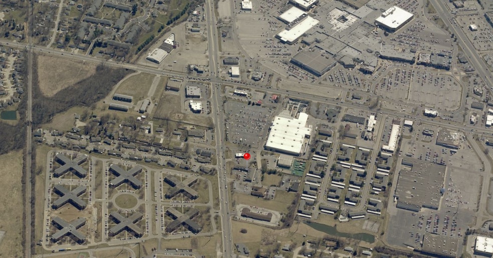 More Photos Of 8802 S Madison Ave, Indianapolis Storefront Retail Office For Lease