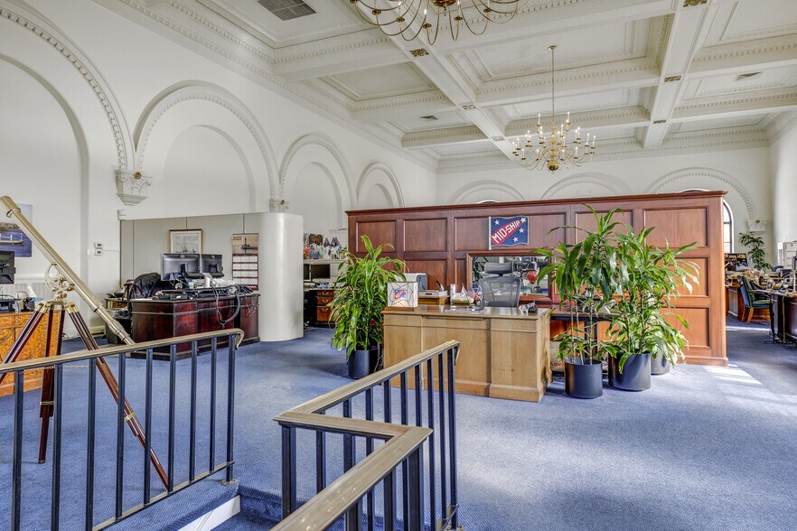 More Photos Of 145 Main St, Port Washington Office For Sale