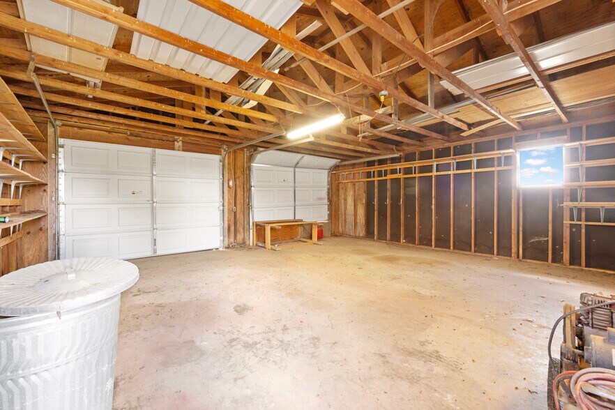 More Photos Of Helton Ranch, Briscoe Land For Sale