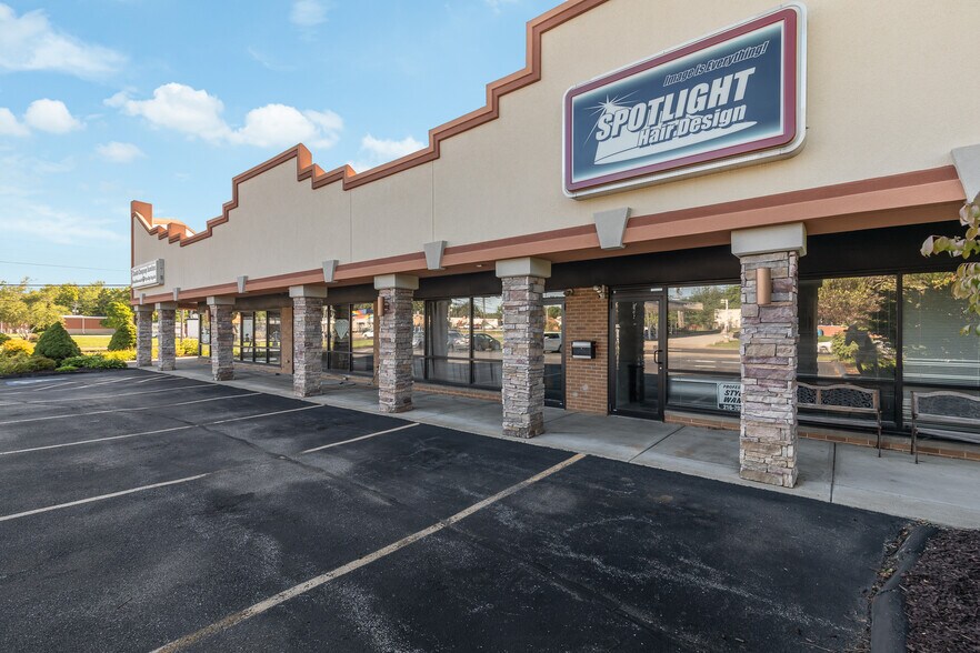 More Photos Of 26000 Chardon Rd, Richmond Heights Freestanding For Sale