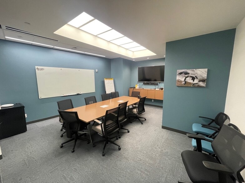 More Photos Of 1 Qbe Way, Sun Prairie Office For Lease