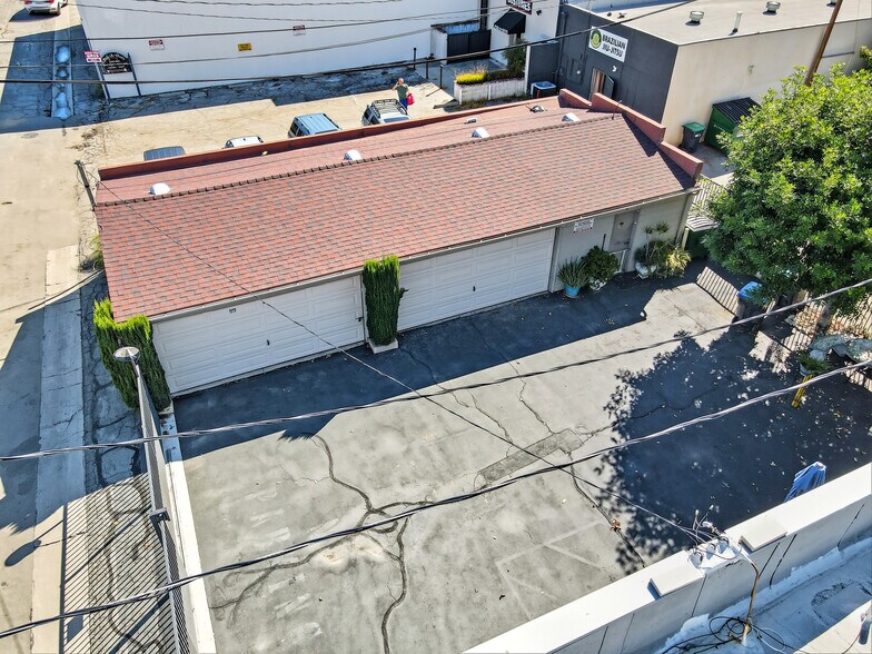 More Photos Of 16 N 1st Ave, Arcadia General Retail For Sale