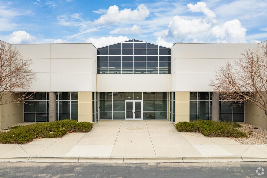 More Photos Of 840 Diamond Valley Pky, Windsor Industrial For Sale