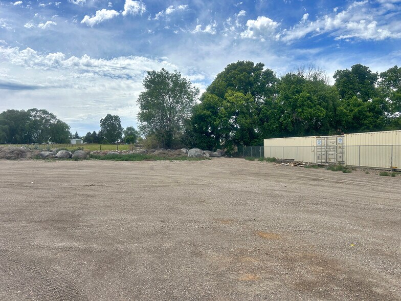 More Photos Of 13207 N Dekay Rd, Pocatello Warehouse For Sale