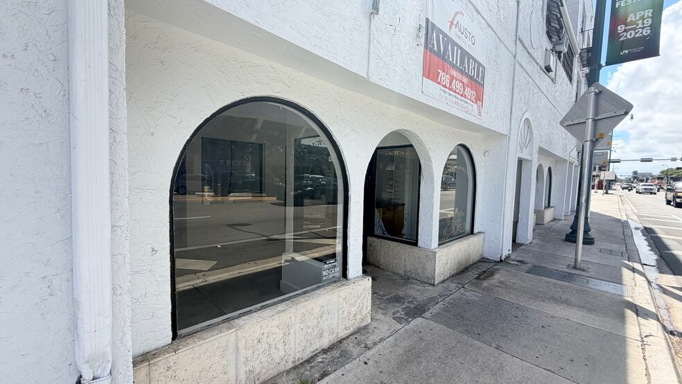 More Photos Of 2606-2614 SW 8th St, Miami Storefront For Lease