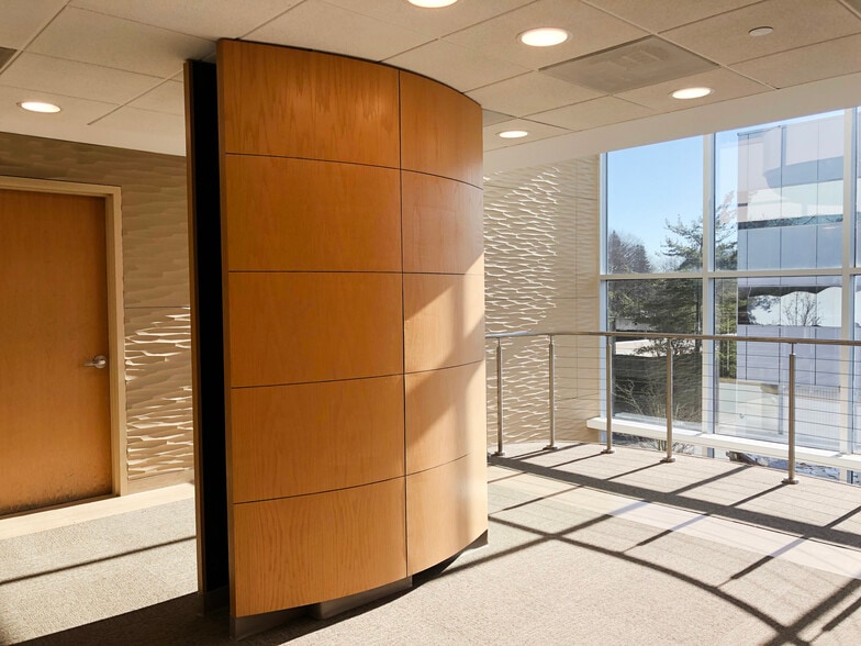 More Photos Of 117 E Stevens Ave, Valhalla Office For Lease