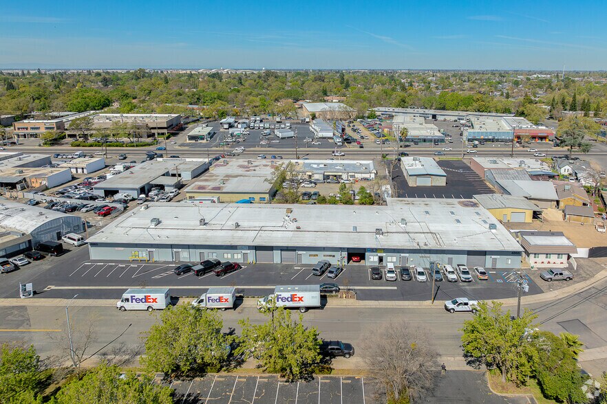 More Photos Of 4865 Pasadena Ave, Sacramento Flex For Lease