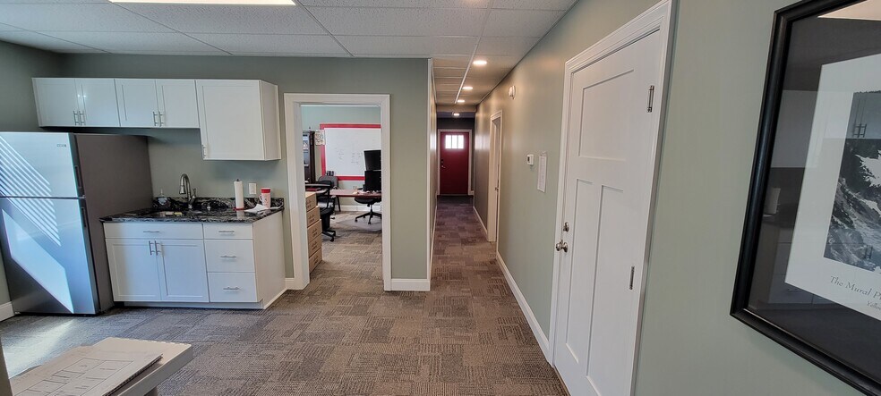 More Photos Of 950 Wyoming Ave, Forty Fort Office For Lease