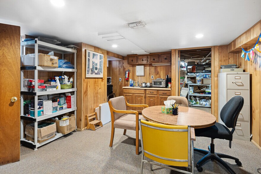 More Photos Of 2642 Audubon Rd, Eagleville Medical For Sale