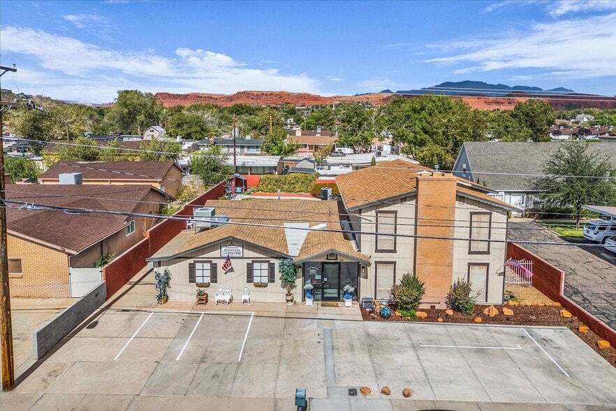 More Photos Of 48 W 700 S, St George Assisted Living For Sale
