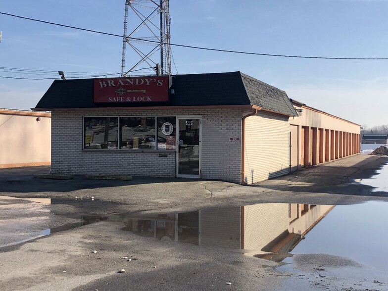 More Photos Of 501 Ridge Rd, Homewood Self Storage For Sale