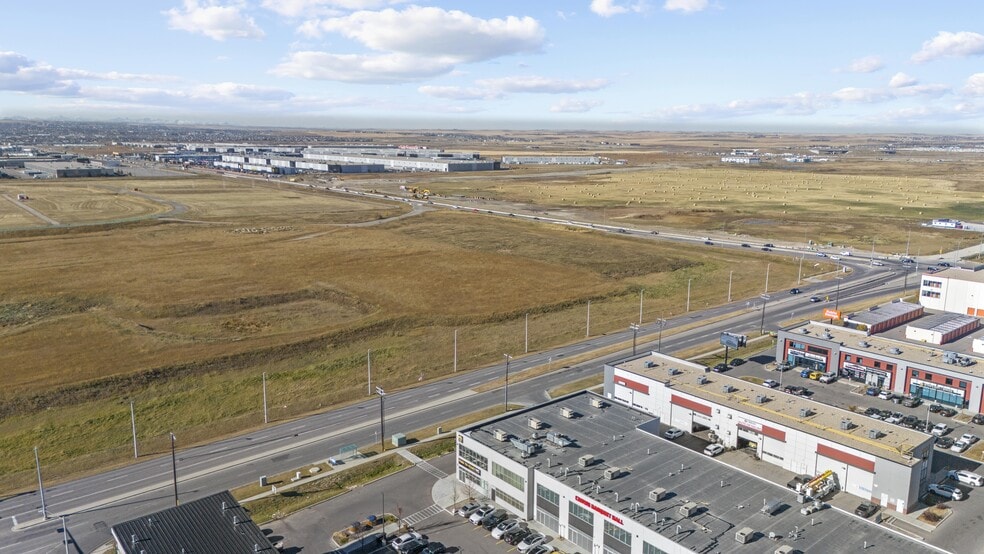 More Photos Of 3730 108 Ave NE, Calgary Service Station For Sale