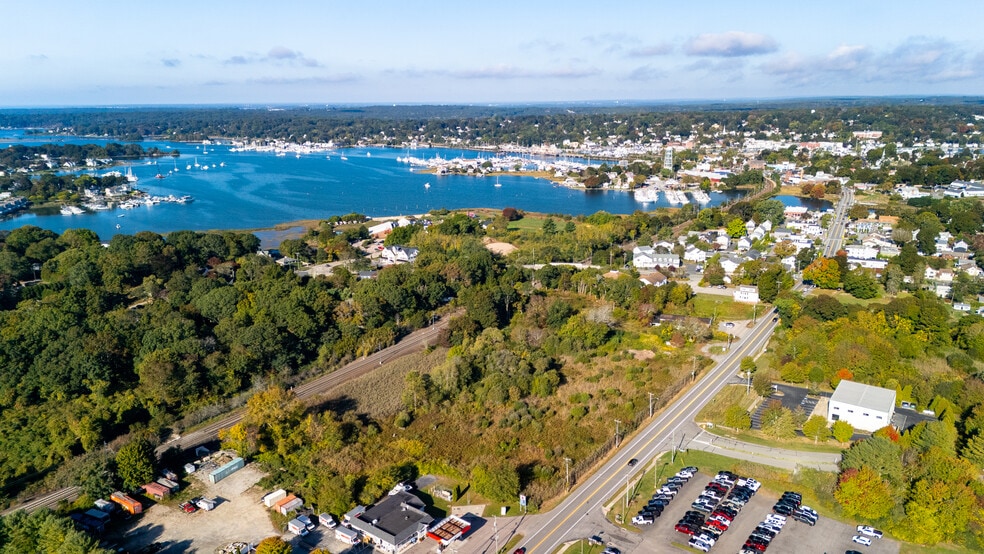 More Photos Of 16-20 Stonington Rd, Stonington Land For Sale