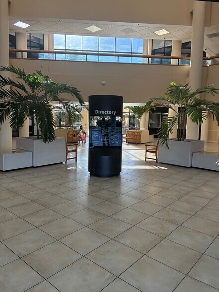 More Photos Of 9980 Central Park Blvd N, Boca Raton Medical For Lease