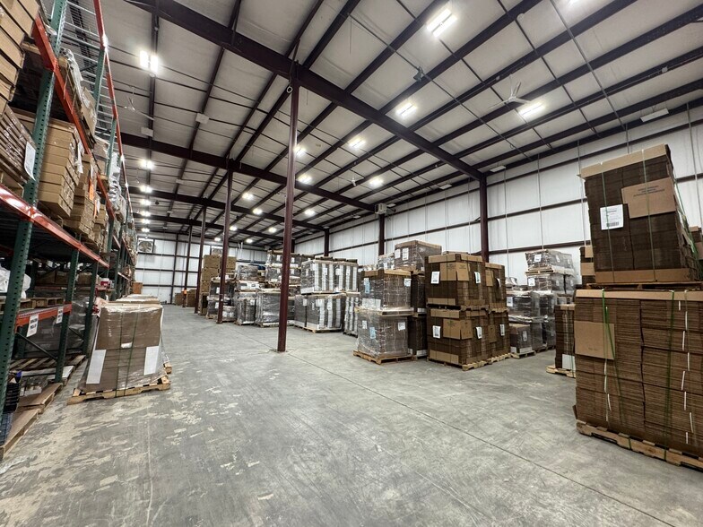 More Photos Of 248 Brighton Rd, Andover Warehouse For Sale