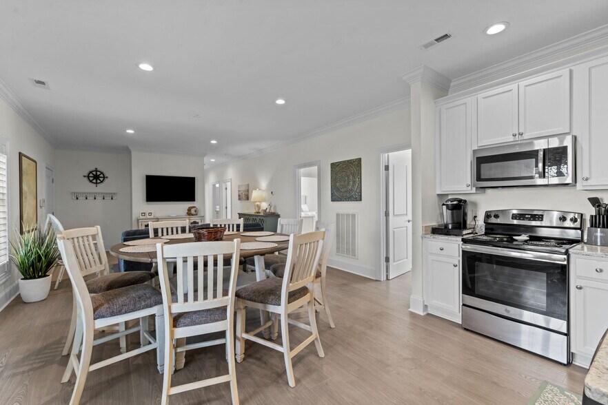 More Photos Of 220 Pungo Shores, Belhaven Lodge Meeting Hall For Sale