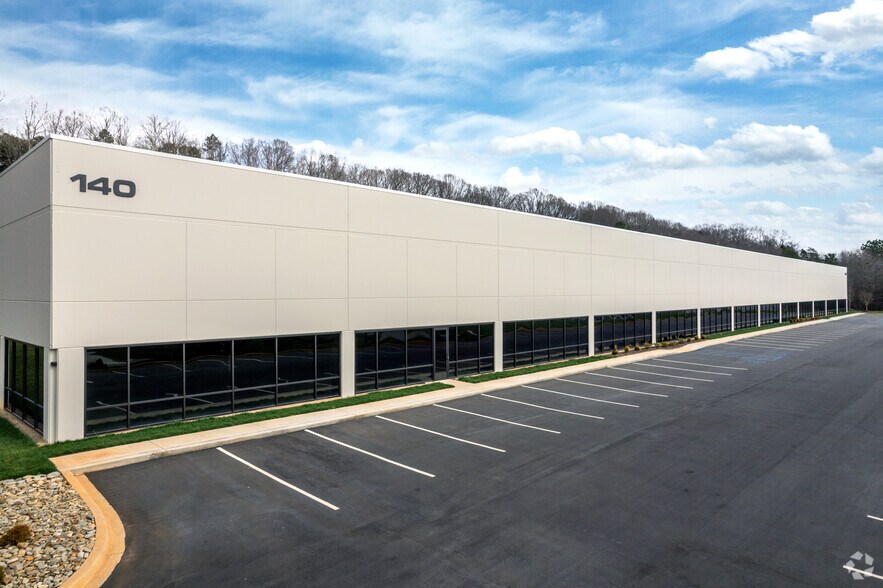 More Photos Of 140 Corporate Dr, Spartanburg Unknown For Lease