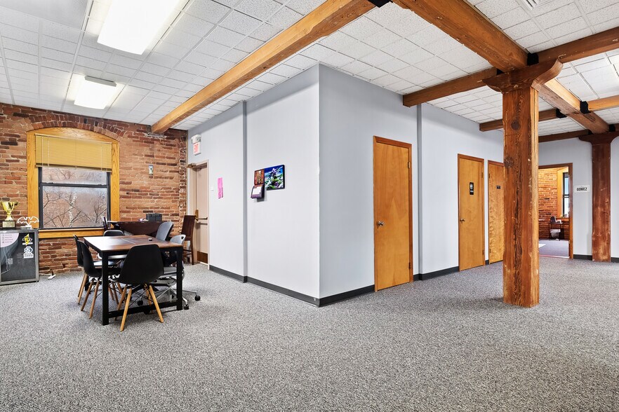 More Photos Of 34 Depot St, Pittsfield Medical For Sale