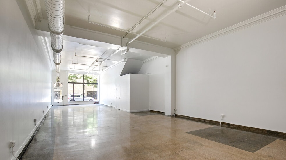 More Photos Of 304 E Grace St, Richmond Storefront Retail Office For Sale