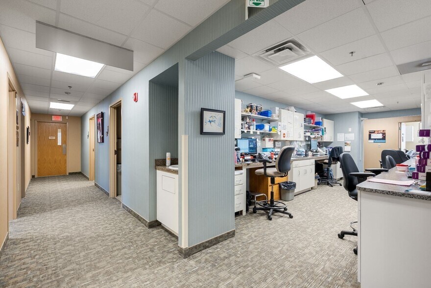 More Photos Of 4-6 West St, West Hatfield Medical For Sale