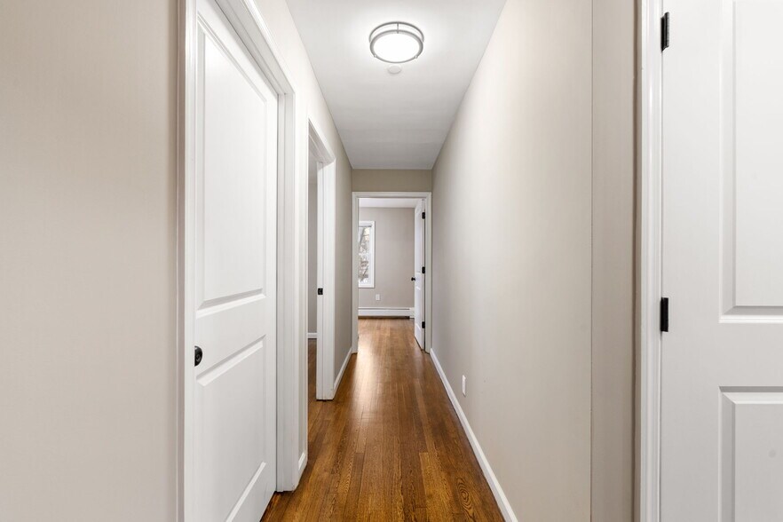 More Photos Of 149 Glenwood Ave, Staten Island Office Residential For Lease