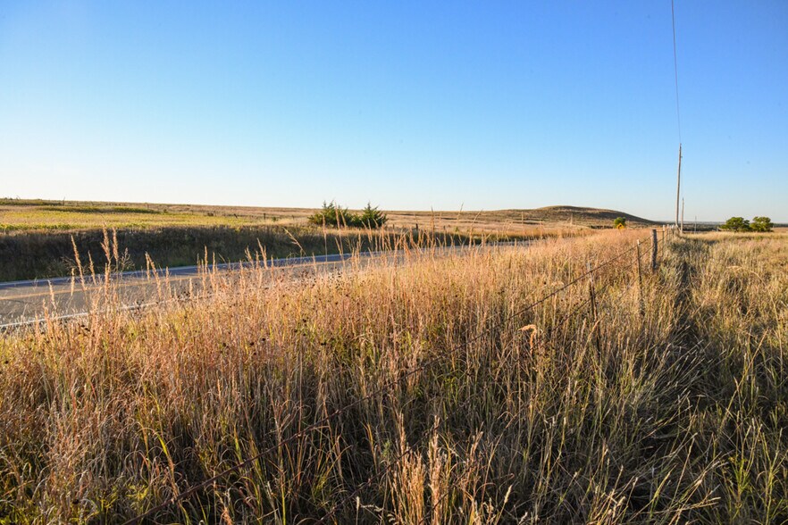 More Photos Of 0000 00000 Hi-View Dr, Manhattan Land For Sale