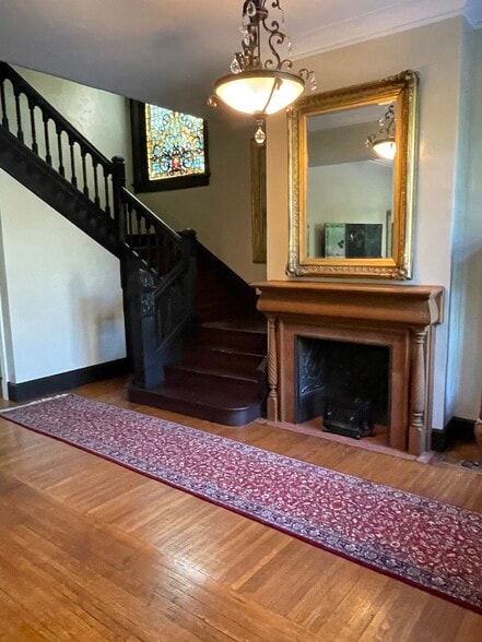 More Photos Of 445 Ludlow Ave, Cincinnati Apartments For Sale