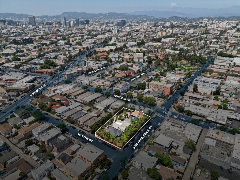 More Photos Of , Los Angeles Multifamily For Sale