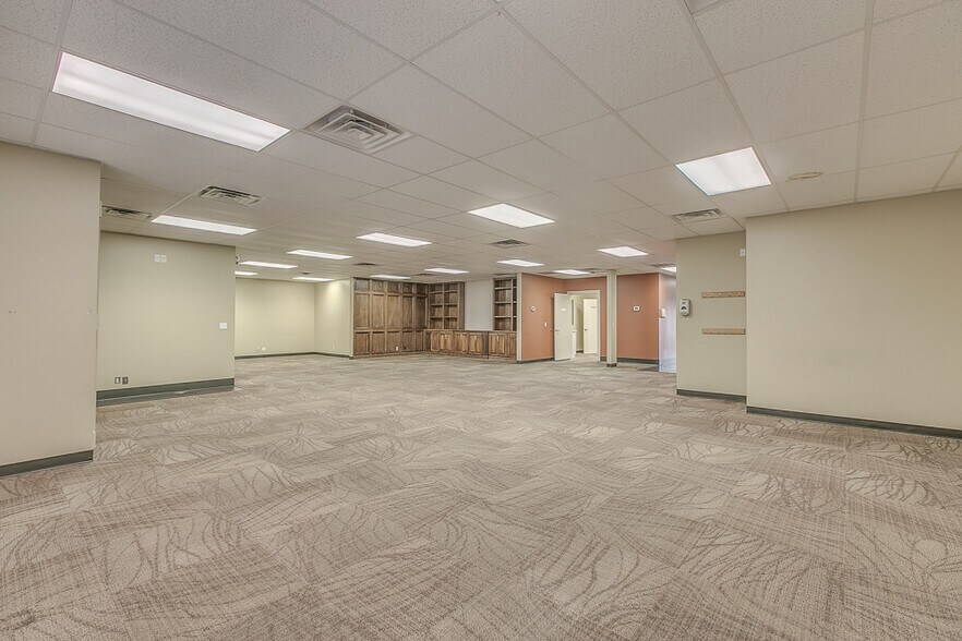 More Photos Of 1001-1045 N Highland Ave, Murfreesboro Medical For Lease