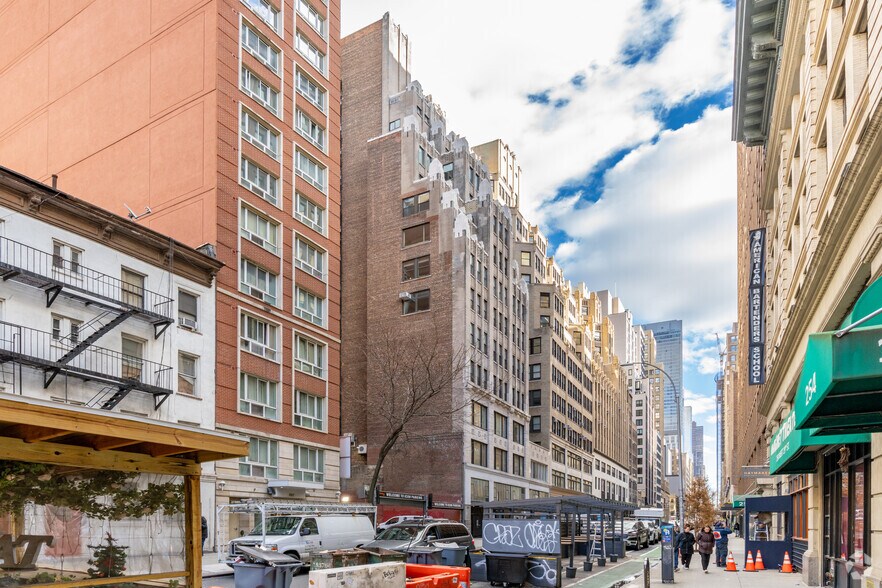 Primary Photo Of 249-251 W 29th St, New York Apartments For Lease