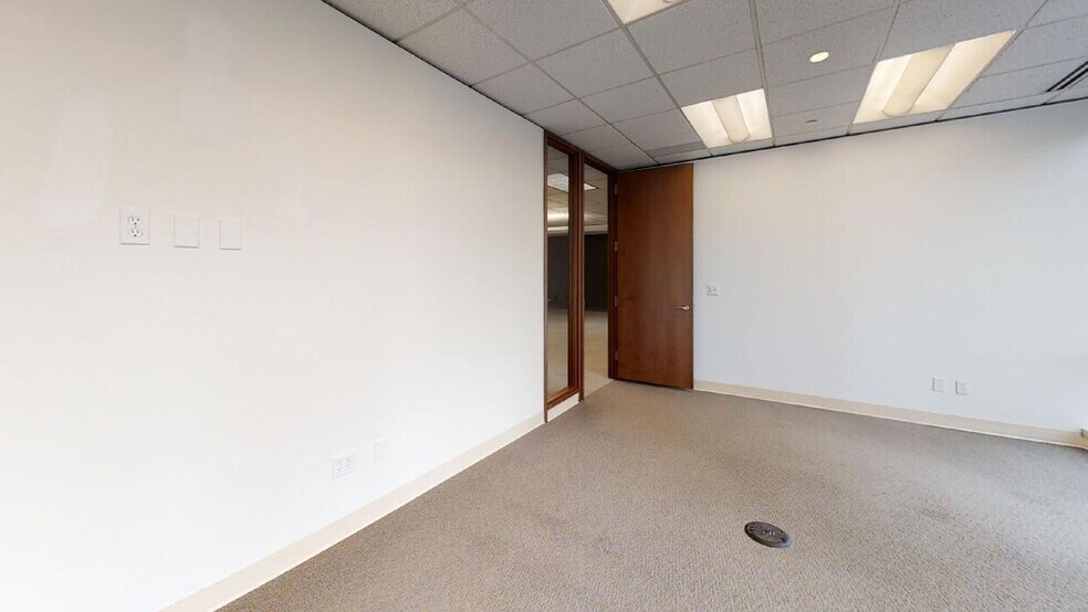 More Photos Of 1191 2nd Ave, Seattle Office For Lease