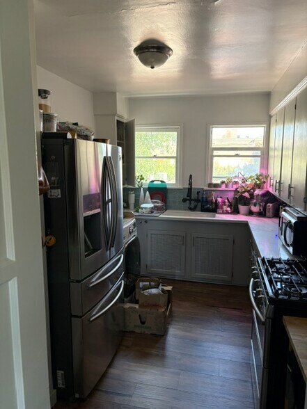 More Photos Of 1135 S Corning St, Los Angeles Apartments For Sale