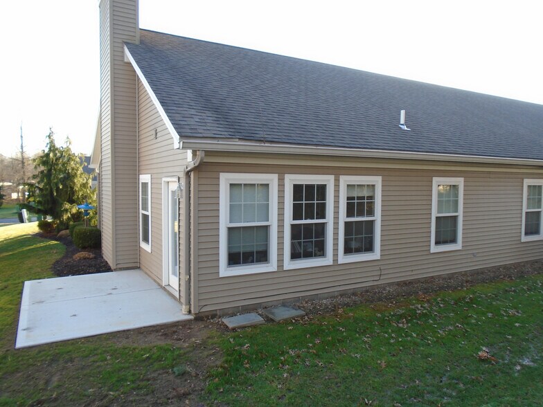 More Photos Of 11 Alisha Ln, Columbiana Apartments For Sale