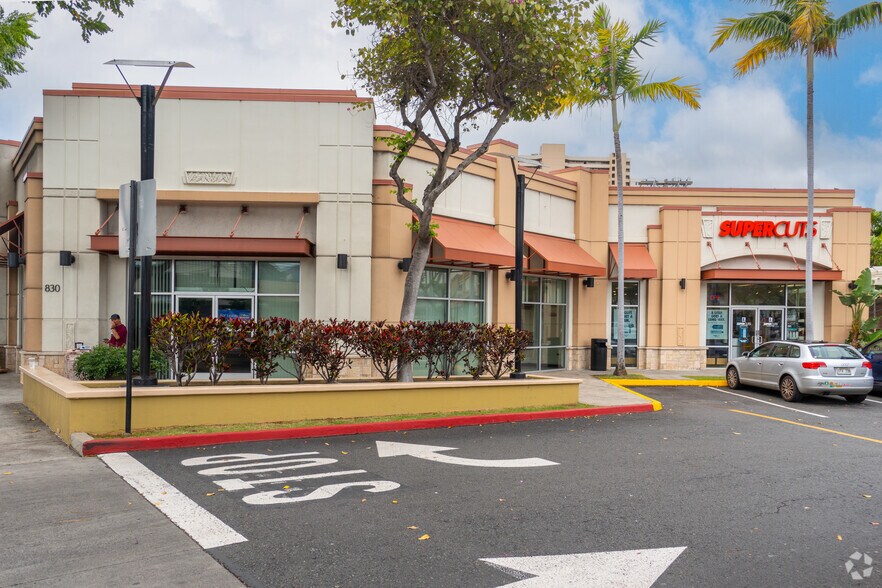 More Photos Of Kapahulu Ave, Honolulu Unknown For Lease