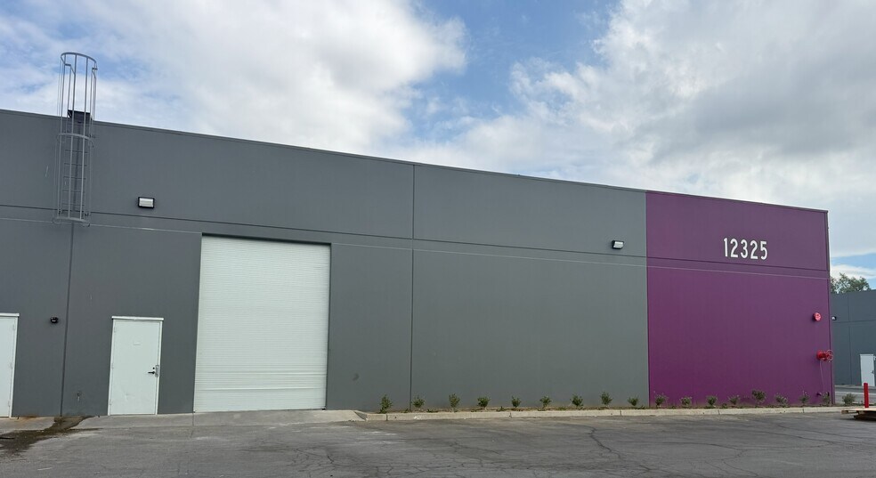 More Photos Of 12325 Mills Ave, Chino Warehouse For Lease