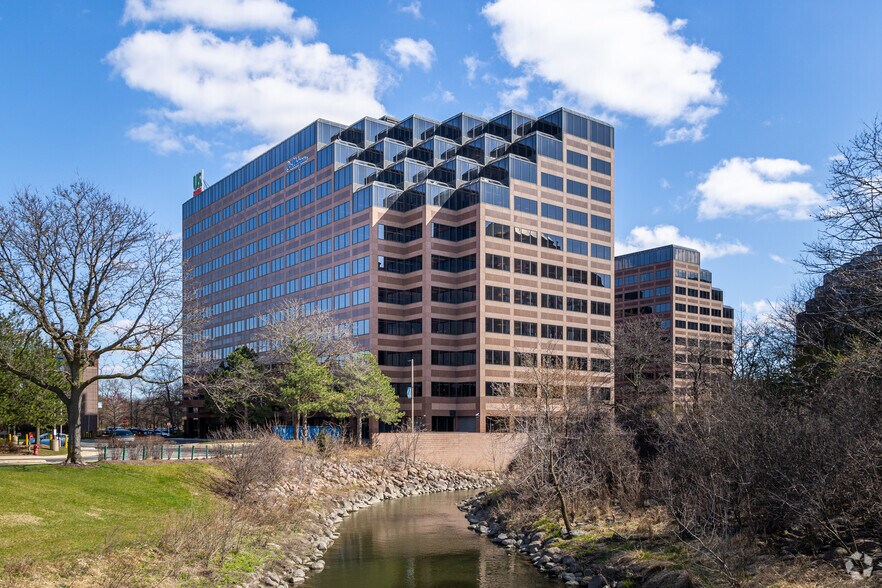 More Photos Of 9399 W Higgins Rd, Rosemont Office For Lease