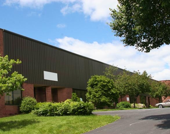 More Photos Of 400 Elmwood Ave, Sharon Hill Distribution For Lease