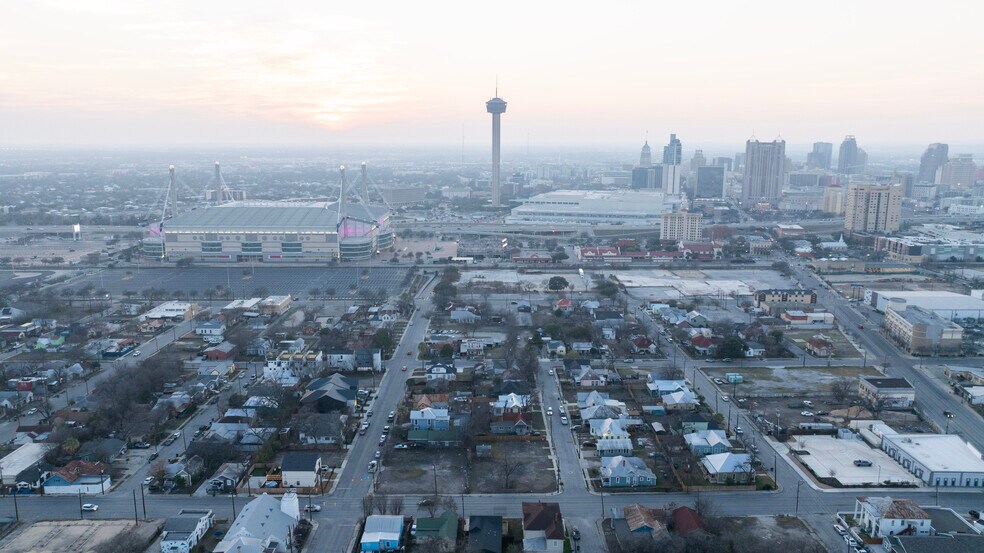 More Photos Of 128 Omaha St, San Antonio Land For Sale