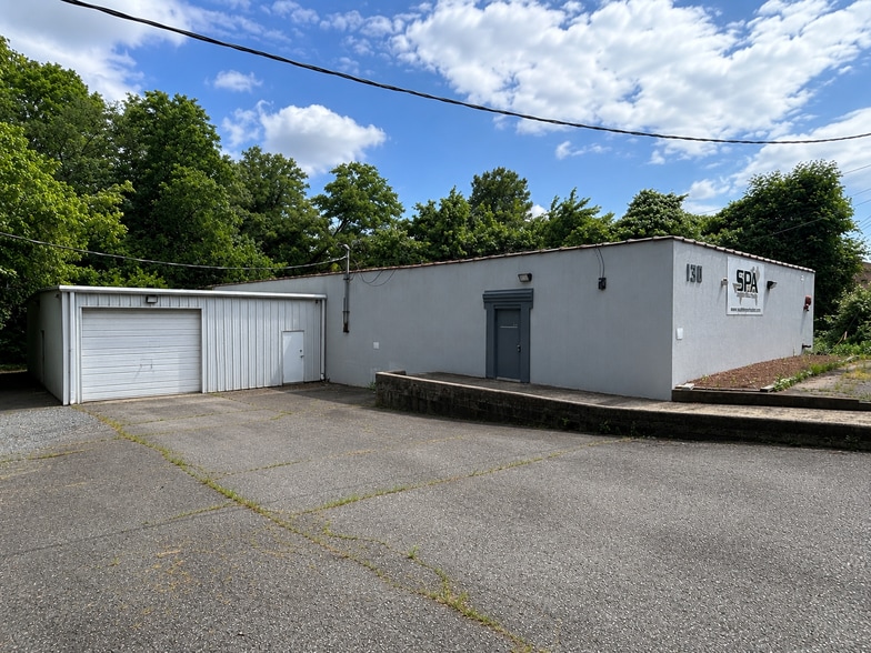 Primary Photo Of 130 Elk St, Lexington Manufacturing For Lease