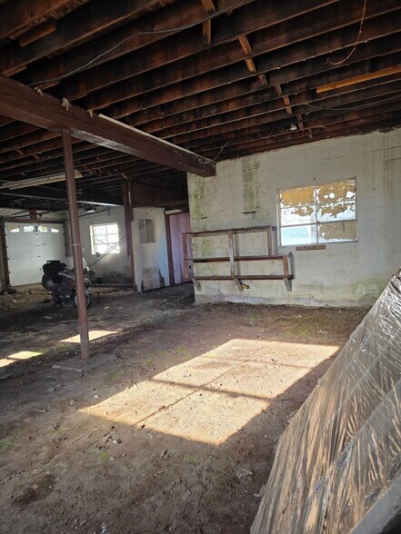 More Photos Of 84 Locust Ave, Wallington Multifamily For Sale