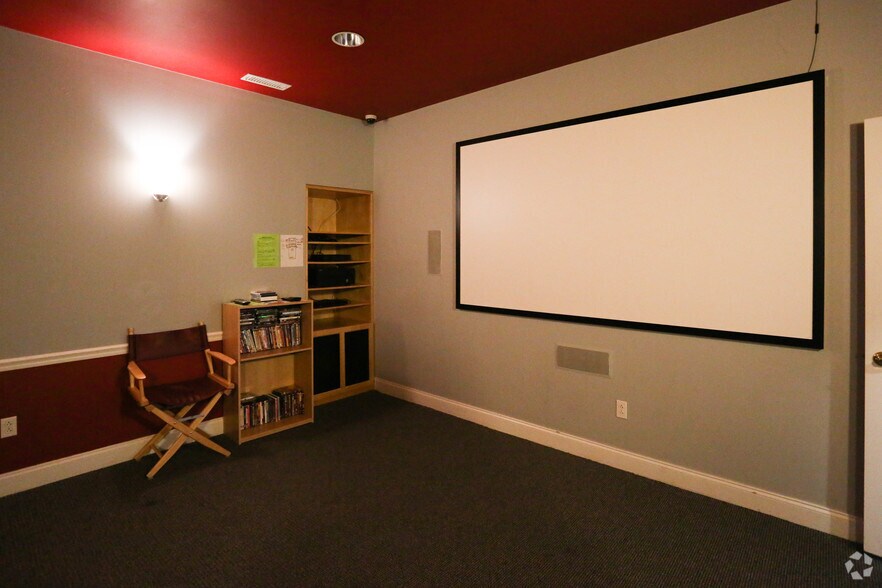 More Photos Of 1200 Greenfield Pl, O'Fallon Apartments For Sale