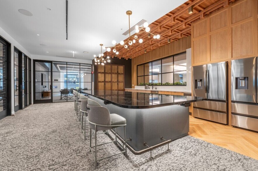 More Photos Of 55 E Monroe St, Chicago Office Residential For Lease