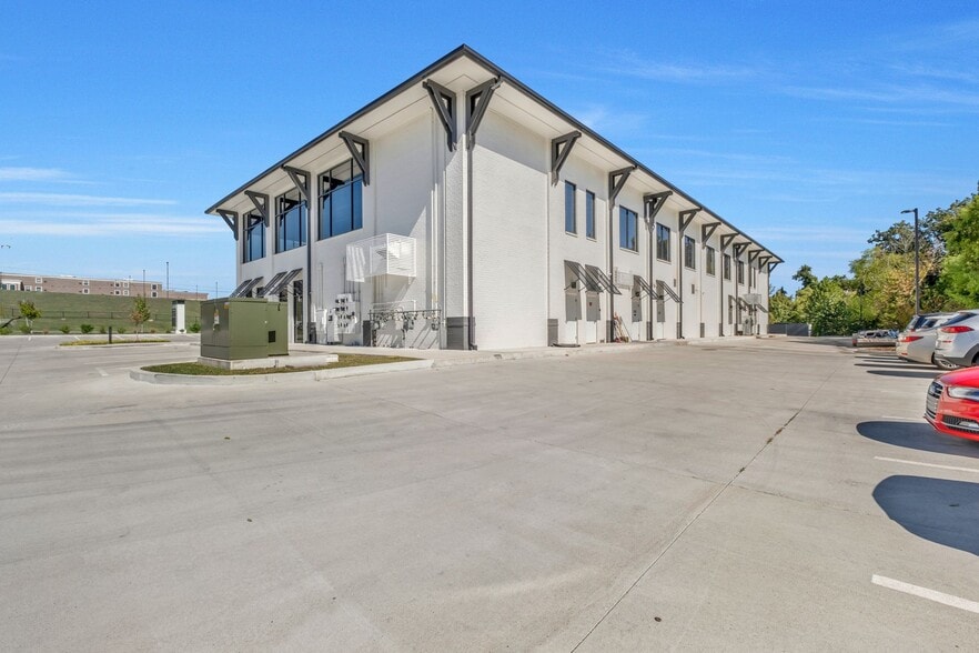 More Photos Of 12800 Lebanon Road, Mount Juliet Storefront Retail Office For Lease