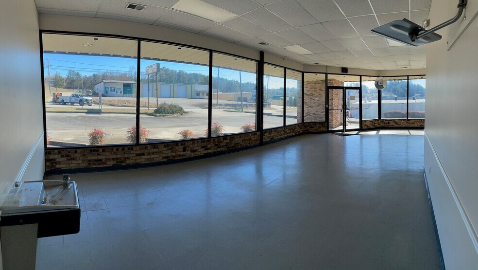 More Photos Of 2930 Heritage Pl, Milledgeville Office For Lease